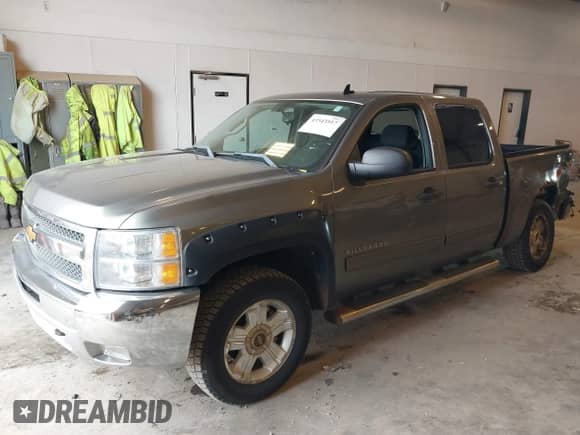 2012 Chevrolet Silverado 1500 LT с VIN 1GCPKSE7XCF155943, выставлен на аукционе IAAI как лот 43543517 с пробегом 136 614 миль миль и . История ставок и продаж доступна на DreamBid. Изображение 2.