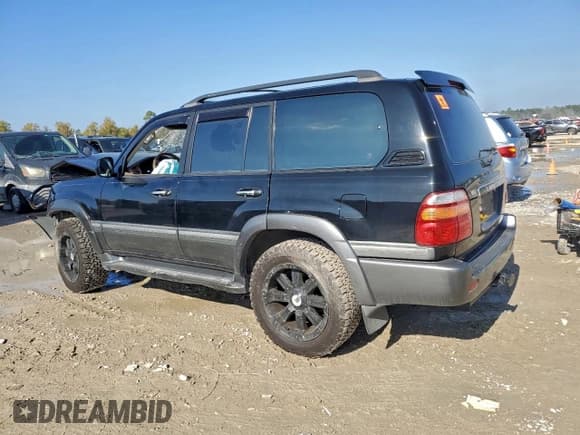 ✅ 2001 Toyota Land Cruiser • VIN: JTEHT05J112004071 • Lot: 95339735. Wystawiony na Copart z przebiegiem 104 171 mil. Bezpłatny archiwum sprzedaży aukcyjnych z USA i szczegółowy raport historii pojazdu na DreamBid. Zdjęcie 2.