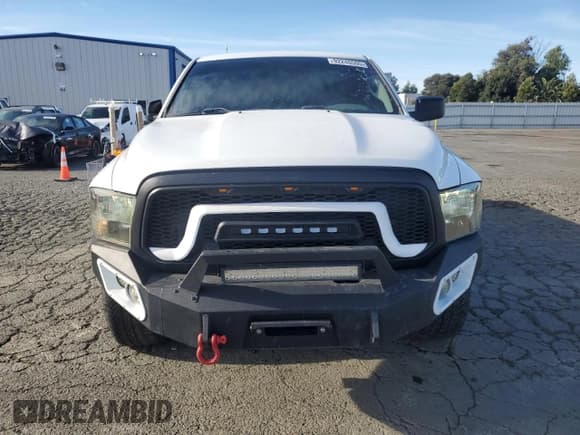 ✅ 2017 Ram 1500 Express • VIN: 1C6RR7FG8HS606308 • Lot: 92240555. Wystawiony na Copart z przebiegiem 187 789 mil. Bezpłatny archiwum sprzedaży aukcyjnych z USA i szczegółowy raport historii pojazdu na DreamBid. Zdjęcie 5.