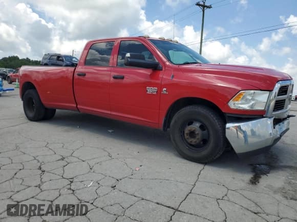 ✅ 2012 Ram 3500 ST • VIN: 3C63DPGL1CG152581 • Лот: 61095485. Опубликован ранее на Copart с пробегом 369 727 миль. Бесплатный доступ к архиву аукционных продаж из США и подробный отчёт об истории автомобиля на DreamBid. Изображение 4.