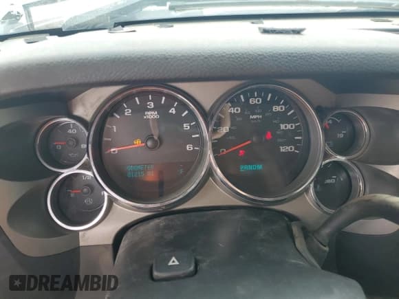 ✅ 2013 Chevrolet Silverado 1500 LT • VIN: 3GCPKSE77DG125766 • Lot: 51441695. Wystawiony na Copart z przebiegiem 81 215 mil. Bezpłatny archiwum sprzedaży aukcyjnych z USA i szczegółowy raport historii pojazdu na DreamBid. Zdjęcie 9.