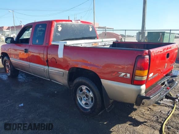 ✅ 2002 Chevrolet Silverado 1500 LS • VIN: 2GCEK19T521148204 • Лот: 43423698. Опубликован ранее на IAAI с пробегом 191 505 миль. Бесплатный доступ к архиву аукционных продаж из США и подробный отчёт об истории автомобиля на DreamBid. Изображение 3.