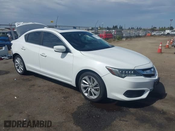 ✅ 2017 Acura ILX • VIN: 19UDE2F33HA005216 • Лот: 43302122. Опубликован ранее на IAAI с пробегом 181 980 миль. Бесплатный доступ к архиву аукционных продаж из США и подробный отчёт об истории автомобиля на DreamBid. Изображение 1.
