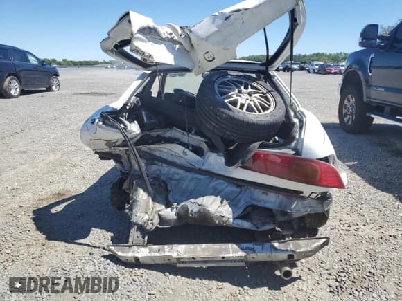 ✅ 1995 Acura Integra LS • VIN: JH4DC4456SS003562 • Lot: 49471665. Listed on Copart with 287,957 mi. Free auction sales archive from the USA and detailed vehicle history report at DreamBid. Image 6.