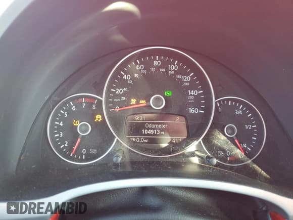 ✅ 2012 Volkswagen Beetle 2.5L PZEV • VIN: 3VWJP7AT7CM645969 • Лот: 90576945. Опубликован ранее на Copart с пробегом 104 913 миль. Бесплатный доступ к архиву аукционных продаж из США и подробный отчёт об истории автомобиля на DreamBid. Изображение 9.