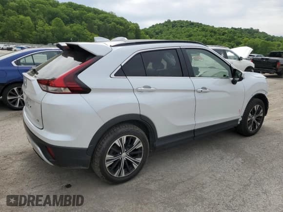 ✅ 2022 Mitsubishi Eclipse Cross SE • VIN: JA4ATWAA0NZ004178 • Lot: 57632015. Listed on Copart with 57,759 mi. Free auction sales archive from the USA and detailed vehicle history report at DreamBid. Image 3.