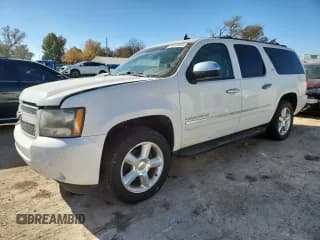 ✅ 2009 Chevrolet Suburban LTZ • VIN: 1GNFK36339R293786 • Lot: 92872055. Wystawiony na Copart z przebiegiem 212 006 mil. Bezpłatny archiwum sprzedaży aukcyjnych z USA i szczegółowy raport historii pojazdu na DreamBid. Zdjęcie 1.