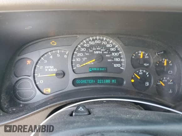 2003 Chevrolet Suburban Z71 с VIN 3GNFK16Z53G328120, выставлен на аукционе Copart как лот 75628484 с пробегом 221 108 миль миль и Списание • Salvage title. История ставок и продаж доступна на DreamBid. Изображение 9.