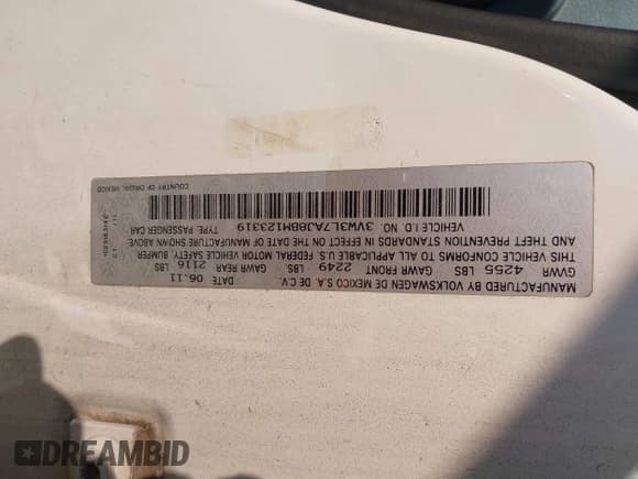 ✅ 2011 Volkswagen Jetta TDI • VIN: 3VW3L7AJ8BM123319 • Лот: 41709799. Опубликован ранее на IAAI с пробегом 196 152 миль. Бесплатный доступ к архиву аукционных продаж из США и подробный отчёт об истории автомобиля на DreamBid. Изображение 9.