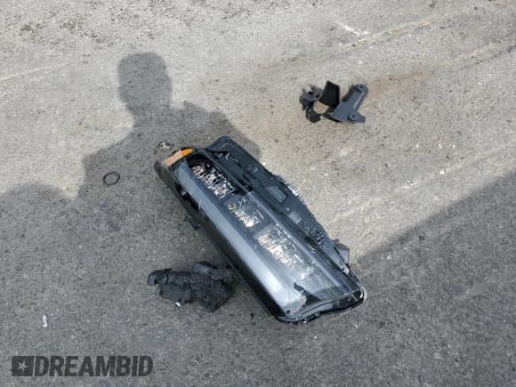 ✅ 2025 Honda Prologue Touring • VIN: 3GPKHWRM0SS506271 • Lot: 85783445. Wystawiony na Copart z przebiegiem 3 575 mil. Bezpłatny archiwum sprzedaży aukcyjnych z USA i szczegółowy raport historii pojazdu na DreamBid. Zdjęcie 13.