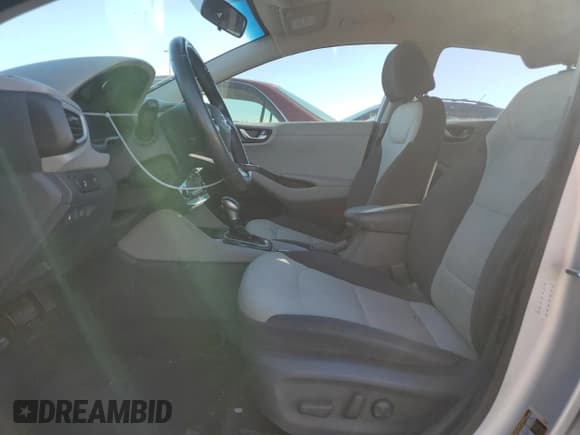 ✅ 2017 Hyundai Ioniq SEL • VIN: KMHC75LC1HU021645 • Lot: 45721445. Wystawiony na Copart z przebiegiem 91 353 mil. Bezpłatny archiwum sprzedaży aukcyjnych z USA i szczegółowy raport historii pojazdu na DreamBid. Zdjęcie 7.