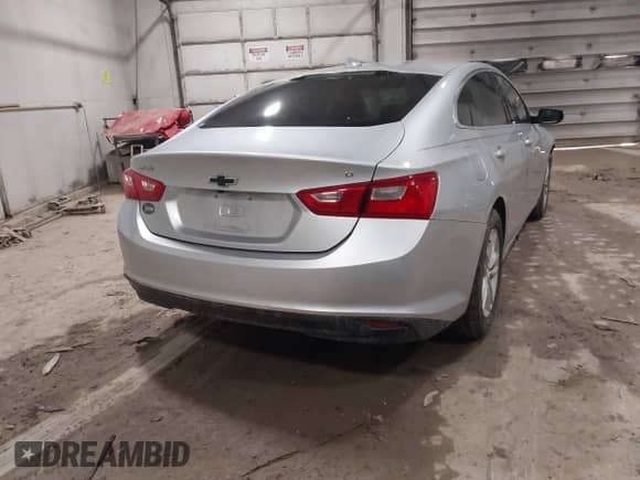 2017 Chevrolet Malibu LT with VIN 1G1ZE5ST5HF124179, listed as a IAAI auction lot 41199369 with 177,714 mi miles and . Bid and sale history available at DreamBid. Image 4.