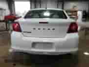 2014 Dodge Avenger SE z VIN 1C3CDZABXEN168717, wystawiony jako Copart lot #73149894 z przebiegiem 121 203 mil mil oraz Szkoda całkowita • Salvage title. Historia ofert i sprzedaży dostępna na DreamBid. Obrazek 6.