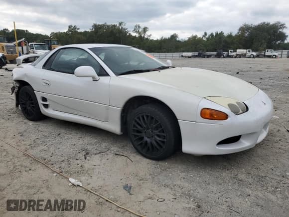 ✅ 1998 Mitsubishi 3000GT • VIN: JA3AM44H0WY003375 • Лот: 81874705. Опубликован ранее на Copart с пробегом 120 005 миль. Бесплатный доступ к архиву аукционных продаж из США и подробный отчёт об истории автомобиля на DreamBid. Изображение 4.