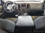 ✅ 2009 Dodge 1500 SLT • VIN: 1D3HB18P79S744997 • Lot: 43213385. Wystawiony na Copart z przebiegiem 267 871 mil. Bezpłatny archiwum sprzedaży aukcyjnych z USA i szczegółowy raport historii pojazdu na DreamBid. Zdjęcie 8.