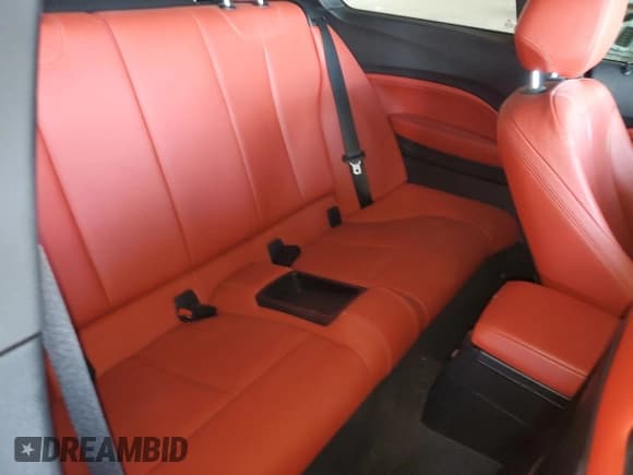 ✅ 2016 BMW 2 Series M235i • VIN: WBA1J7C55GV360571 • Лот: 90944715. Опубликован ранее на Copart с пробегом 68 617 миль. Бесплатный доступ к архиву аукционных продаж из США и подробный отчёт об истории автомобиля на DreamBid. Изображение 10.