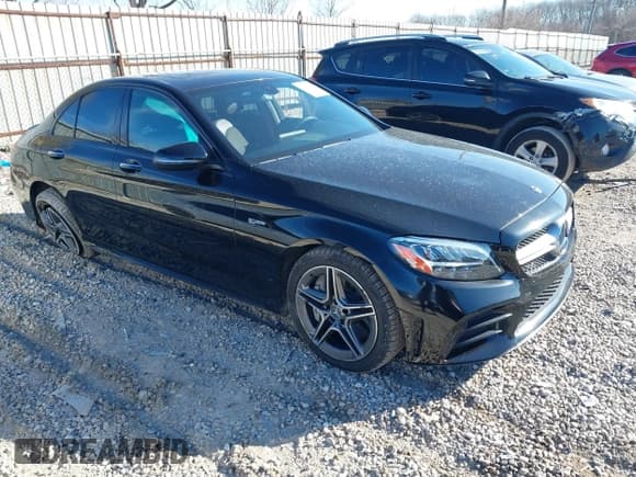 ✅ 2019 Mercedes-Benz C 43 AMG • VIN: 55SWF6EB1KU285333 • Lot: 41585655. Wystawiony na IAAI z przebiegiem 61 180 mil. Bezpłatny archiwum sprzedaży aukcyjnych z USA i szczegółowy raport historii pojazdu na DreamBid. Zdjęcie 1.
