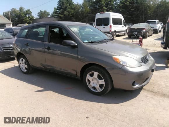 ✅ 2007 Toyota Matrix STD • VIN: 2T1KR32E07C633364 • Lot: 42951628. Wystawiony na IAAI z przebiegiem 131 515 mil. Bezpłatny archiwum sprzedaży aukcyjnych z USA i szczegółowy raport historii pojazdu na DreamBid. Zdjęcie 1.