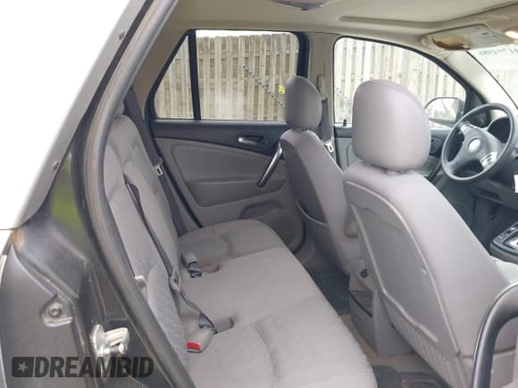 ✅ 2006 Saturn VUE • VIN: 5GZCZ33DX6S861636 • Lot: 41794986. Wystawiony na IAAI z przebiegiem 101 775 mil. Bezpłatny archiwum sprzedaży aukcyjnych z USA i szczegółowy raport historii pojazdu na DreamBid. Zdjęcie 8.