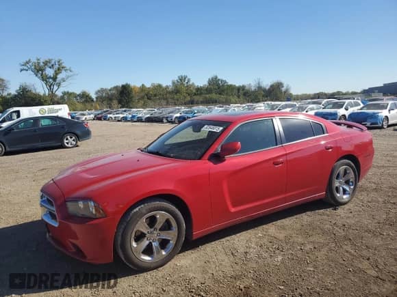 2013 Dodge Charger SXT с VIN 2C3CDXHG5DH522379, выставлен на аукционе Copart как лот 82646815 с пробегом 160 041 миль миль и Списание • Salvage title. История ставок и продаж доступна на DreamBid. Изображение 1.