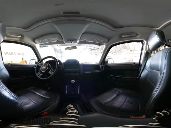 ✅ 2015 Jeep Patriot High Altitude • VIN: 1C4NJPFA5FD246460 • Lot: 42264201. Listed on IAAI with 144,893 mi. Free auction sales archive from the USA and detailed vehicle history report at DreamBid. Image 18.