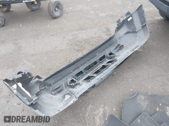 ✅ 2017 Jeep Patriot Latitude • VIN: 1C4NJRFB4HD128150 • Lot: 41705074. Listed on IAAI with 95,290 mi. Free auction sales archive from the USA and detailed vehicle history report at DreamBid. Image 12.