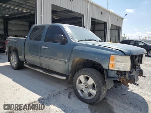 ✅ 2009 Chevrolet Silverado 1500 • VIN: 3GCEK23YX9G110432 • Лот: 68472665. Опубликован ранее на Copart с пробегом 241 127 миль. Бесплатный доступ к архиву аукционных продаж из США и подробный отчёт об истории автомобиля на DreamBid. Изображение 4.