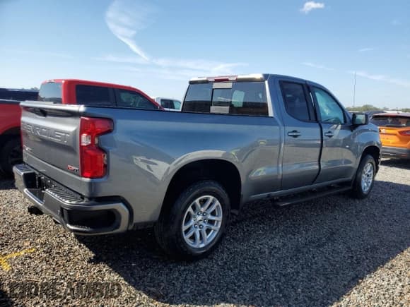 ✅ 2019 Chevrolet Silverado 1500 RST • VIN: 1GCRYEED4KZ354434 • Lot: 74256204. Wystawiony na Copart z przebiegiem 27 272 mil. Bezpłatny archiwum sprzedaży aukcyjnych z USA i szczegółowy raport historii pojazdu na DreamBid. Zdjęcie 3.