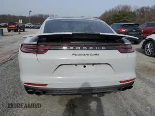 ✅ 2017 Porsche Panamera Turbo • VIN: WP0AF2A79HL151083 • Lot: 39988313. Wystawiony na Copart z przebiegiem 20 296 mil. Bezpłatny archiwum sprzedaży aukcyjnych z USA i szczegółowy raport historii pojazdu na DreamBid. Zdjęcie 6.