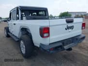 ✅ 2023 Jeep Gladiator Sport S • VIN: 1C6HJTAG3PL532694 • Лот: 42446863. Опубликован ранее на IAAI с пробегом 40 525 миль. Бесплатный доступ к архиву аукционных продаж из США и подробный отчёт об истории автомобиля на DreamBid. Изображение 3.
