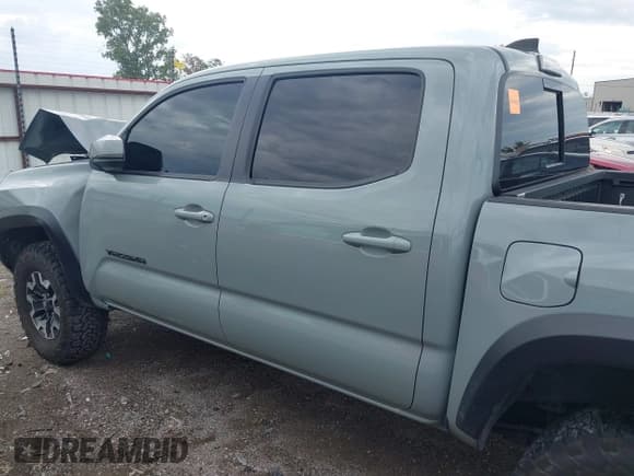 ✅ 2023 Toyota Tacoma Trail Edition • VIN: 3TYCZ5AN9PT128145 • Лот: 43283934. Опубликован ранее на IAAI с пробегом 83 249 миль. Бесплатный доступ к архиву аукционных продаж из США и подробный отчёт об истории автомобиля на DreamBid. Изображение 15.