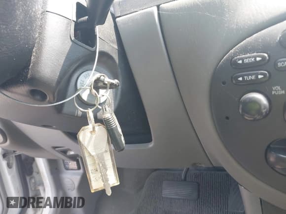 ✅ 2002 Ford Escort Fleet Standard • VIN: 3FAFP13P82R214330 • Lot: 42997722. Listed on IAAI with 156,160 mi. Free auction sales archive from the USA and detailed vehicle history report at DreamBid. Image 11.