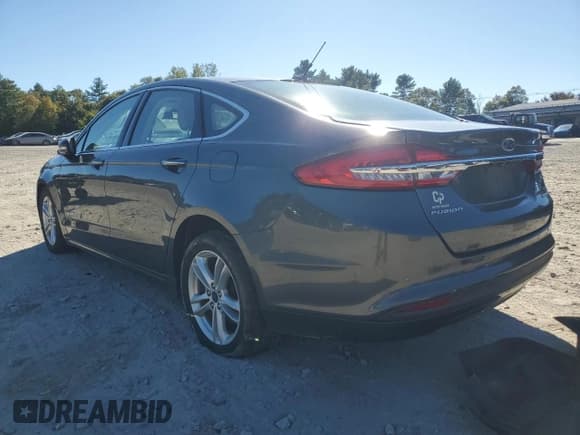 ✅ 2018 Ford Fusion SE • VIN: 3FA6P0LU6JR140209 • Lot: 86292785. Wystawiony na Copart z przebiegiem 156 207 mil. Bezpłatny archiwum sprzedaży aukcyjnych z USA i szczegółowy raport historii pojazdu na DreamBid. Zdjęcie 2.