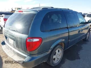 ✅ 2007 Dodge Grand Caravan SXT • VIN: 2D4GP44L67R113802 • Lot: 43476928. Wystawiony na IAAI z przebiegiem 229 266 mil. Bezpłatny archiwum sprzedaży aukcyjnych z USA i szczegółowy raport historii pojazdu na DreamBid. Zdjęcie 6.