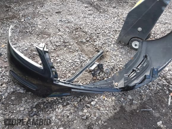 ✅ 2013 Nissan Sentra SV • VIN: 1N4AB7AP4DN909179 • Lot: 43544501. Wystawiony na IAAI z przebiegiem 90 253 mil. Bezpłatny archiwum sprzedaży aukcyjnych z USA i szczegółowy raport historii pojazdu na DreamBid. Zdjęcie 12.