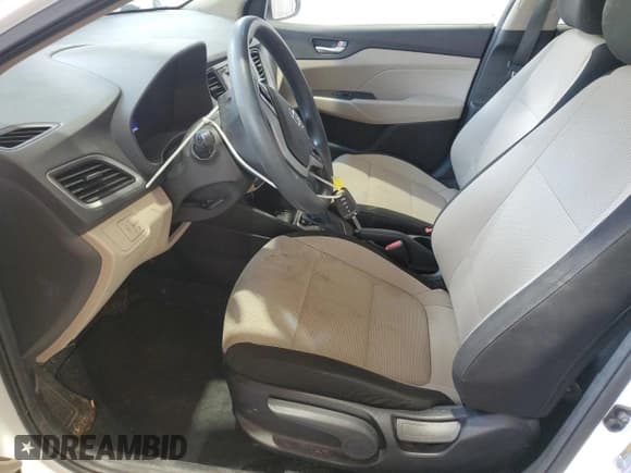 ✅ 2018 Hyundai Accent SE • VIN: 3KPC24A39JE012387 • Лот: 83111864. Опубликован ранее на Copart с пробегом 98 448 миль. Бесплатный доступ к архиву аукционных продаж из США и подробный отчёт об истории автомобиля на DreamBid. Изображение 7.