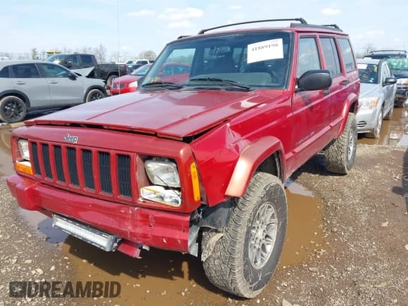 ✅ 1998 Jeep Cherokee Sport • VIN: 1J4FJ68S9WL219525 • Lot: 41889198. Listed on IAAI with Not provided. Free auction sales archive from the USA and detailed vehicle history report at DreamBid. Image 2.
