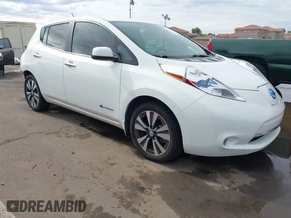 ✅ 2016 Nissan LEAF S • VIN: 1N4BZ0CP8GC303422 • Lot: 43773807. Wystawiony na IAAI z przebiegiem 81 050 mil. Bezpłatny archiwum sprzedaży aukcyjnych z USA i szczegółowy raport historii pojazdu na DreamBid. Zdjęcie 1.