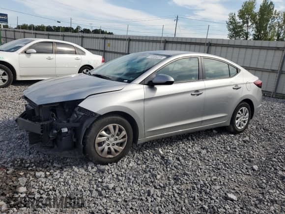 ✅ 2020 Hyundai Elantra SE • VIN: 5NPD74LF9LH608272 • Лот: 70385225. Опубликован ранее на Copart с пробегом 83 555 миль. Бесплатный доступ к архиву аукционных продаж из США и подробный отчёт об истории автомобиля на DreamBid. Изображение 1.