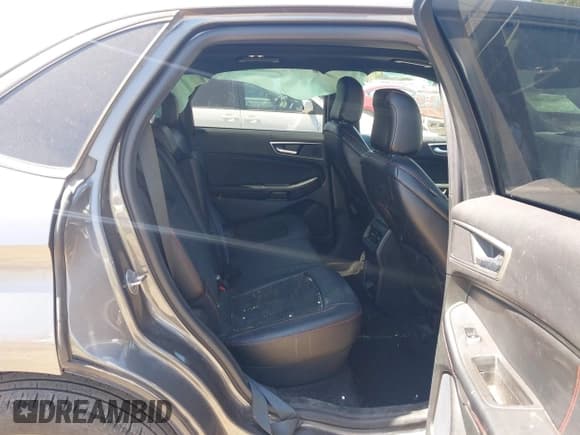 ✅ 2023 Ford Edge SEL • VIN: 2FMPK4J94PBA11908 • Lot: 42629885. Listed on IAAI with 18,680 mi. Free auction sales archive from the USA and detailed vehicle history report at DreamBid. Image 8.