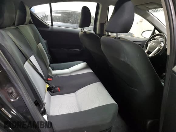 ✅ 2015 Toyota Prius One • VIN: JTDKDTB37F1587385 • Лот: 92477455. Опубликован ранее на Copart с пробегом 119 199 миль. Бесплатный доступ к архиву аукционных продаж из США и подробный отчёт об истории автомобиля на DreamBid. Изображение 10.