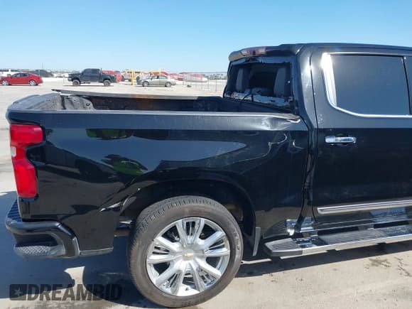 ✅ 2023 Chevrolet Silverado 1500 • VIN: 2GCPAFED1P1137151 • Лот: 41865345. Опубликован ранее на IAAI с пробегом 66 730 миль. Бесплатный доступ к архиву аукционных продаж из США и подробный отчёт об истории автомобиля на DreamBid. Изображение 15.