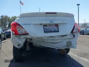 ✅ 2019 Nissan Versa S Plus • VIN: 3N1CN7APXKL801224 • Lot: 42543554. Wystawiony na IAAI z przebiegiem 39 601 mil. Bezpłatny archiwum sprzedaży aukcyjnych z USA i szczegółowy raport historii pojazdu na DreamBid. Zdjęcie 6.