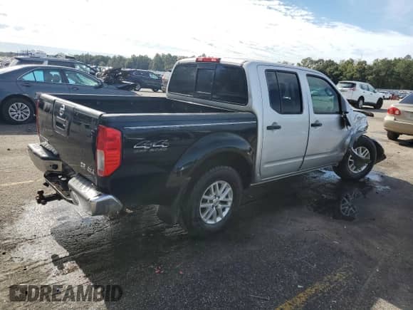2014 Nissan Frontier Desert Runner z VIN 1N6AD0ER3EN735742, wystawiony jako Copart lot #88541935 z przebiegiem 227 969 mil mil oraz Szkoda całkowita • Salvage title. Historia ofert i sprzedaży dostępna na DreamBid. Obrazek 3.