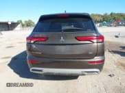 ✅ 2022 Mitsubishi Outlander SEL • VIN: JA4J4VA89NZ077988 • Lot: 43505437. Wystawiony na IAAI z przebiegiem 54 457 mil. Bezpłatny archiwum sprzedaży aukcyjnych z USA i szczegółowy raport historii pojazdu na DreamBid. Zdjęcie 17.