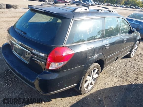 ✅ 2008 Subaru Outback Limited • VIN: 4S4BP62C287357032 • Лот: 43350585. Опубликован ранее на IAAI с пробегом Не указан. Бесплатный доступ к архиву аукционных продаж из США и подробный отчёт об истории автомобиля на DreamBid. Изображение 4.