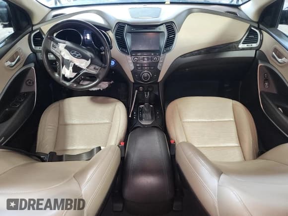 ✅ 2017 Hyundai Santa Fe 2.4L • VIN: 5XYZUDLBXHG463463 • Лот: 80150215. Опубликован ранее на Copart с пробегом 94 942 миль. Бесплатный доступ к архиву аукционных продаж из США и подробный отчёт об истории автомобиля на DreamBid. Изображение 8.