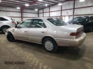✅ 1998 Toyota Camry LE • VIN: 4T1BG22K8WU280200 • Лот: 90657805. Опубликован ранее на Copart с пробегом 289 658 миль. Бесплатный доступ к архиву аукционных продаж из США и подробный отчёт об истории автомобиля на DreamBid. Изображение 2.
