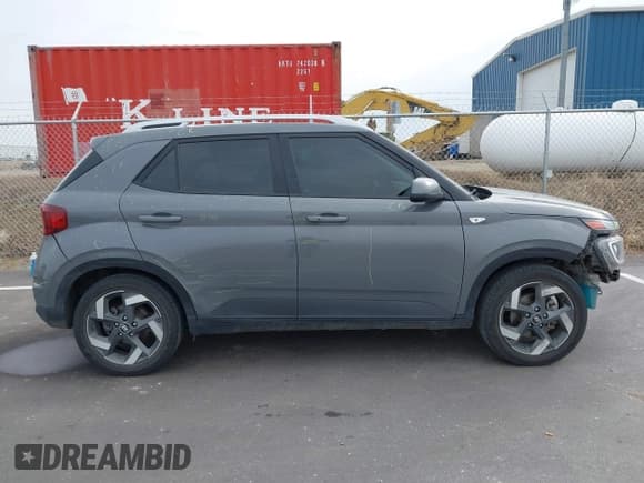 ✅ 2021 Hyundai Venue SEL • VIN: KMHRC8A37MU096631 • Lot: 41513891. Listed on IAAI with 116,299 mi. Free auction sales archive from the USA and detailed vehicle history report at DreamBid. Image 14.