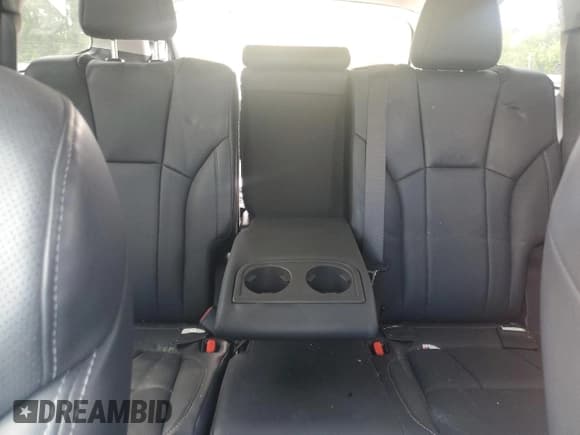 ✅ 2024 Subaru Ascent Limited • VIN: 4S4WMARD2R3437385 • Lot: 68286395. Listed on Copart with 14,822 mi. Free auction sales archive from the USA and detailed vehicle history report at DreamBid. Image 10.